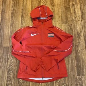Nike Pro Elite‎ Kenya Hypershield Storm Track & Field Jacket Women’s Small